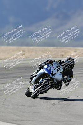 media/Jan-15-2026-Racers Edge (Thu) [[dfebeb70ab]]/3-B Group/Session 1 (Turns 9 and 8)/